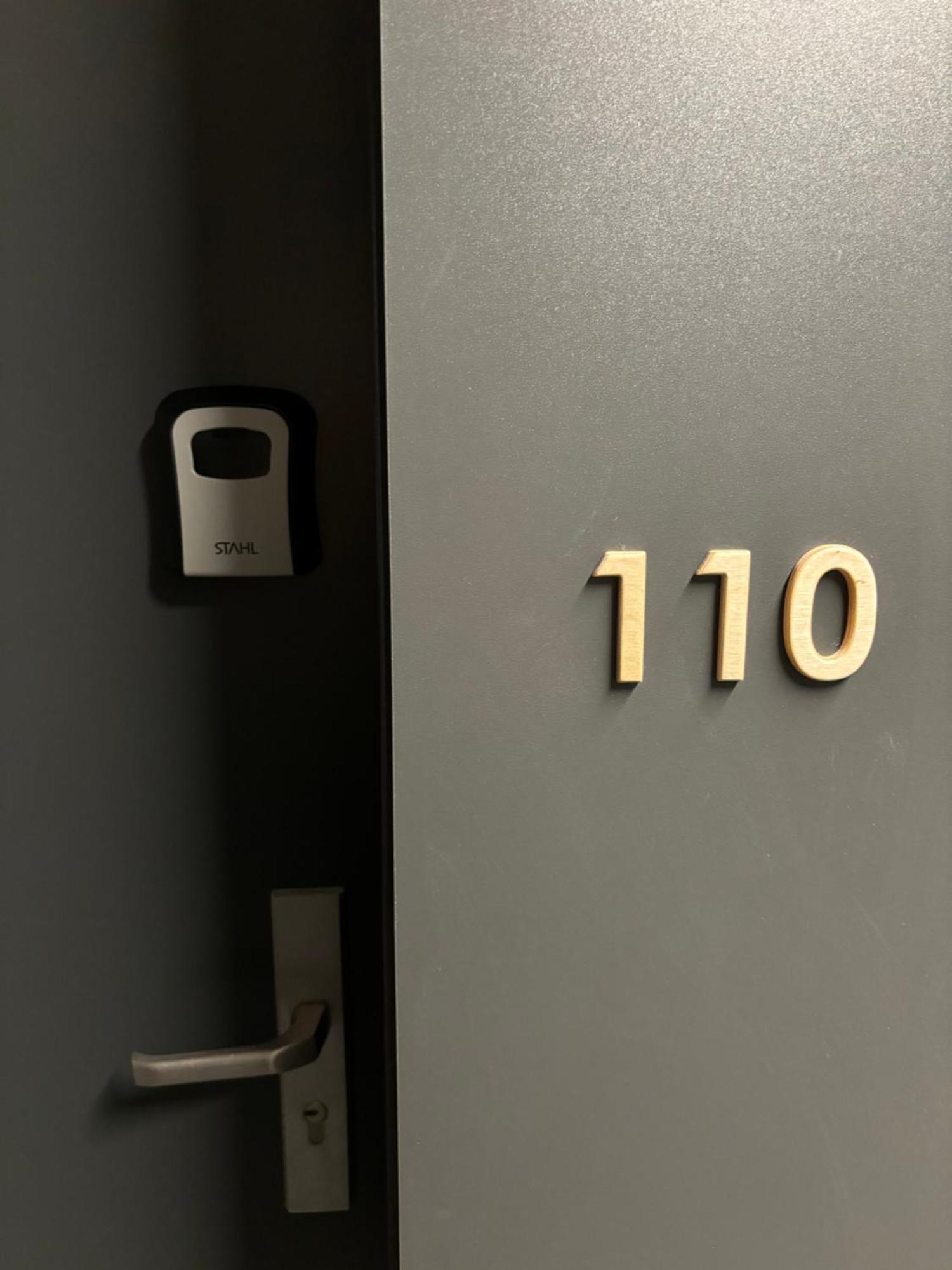 Totu Today-Plac Wolnosci 6 Apartamenty, Faktura Vat, Self Check-In Poznań Extérieur photo