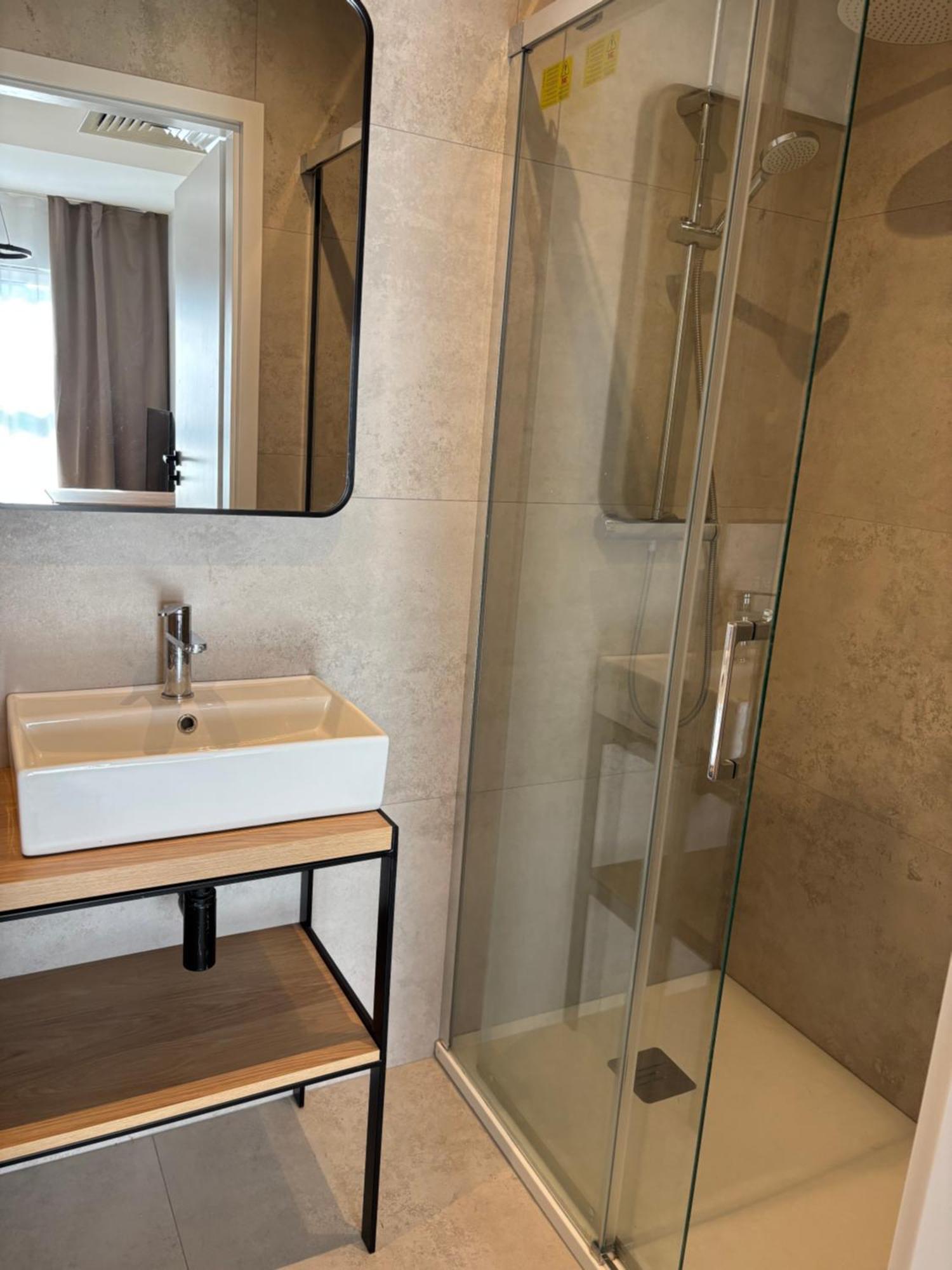 Totu Today-Plac Wolnosci 6 Apartamenty, Faktura Vat, Self Check-In Poznań Extérieur photo